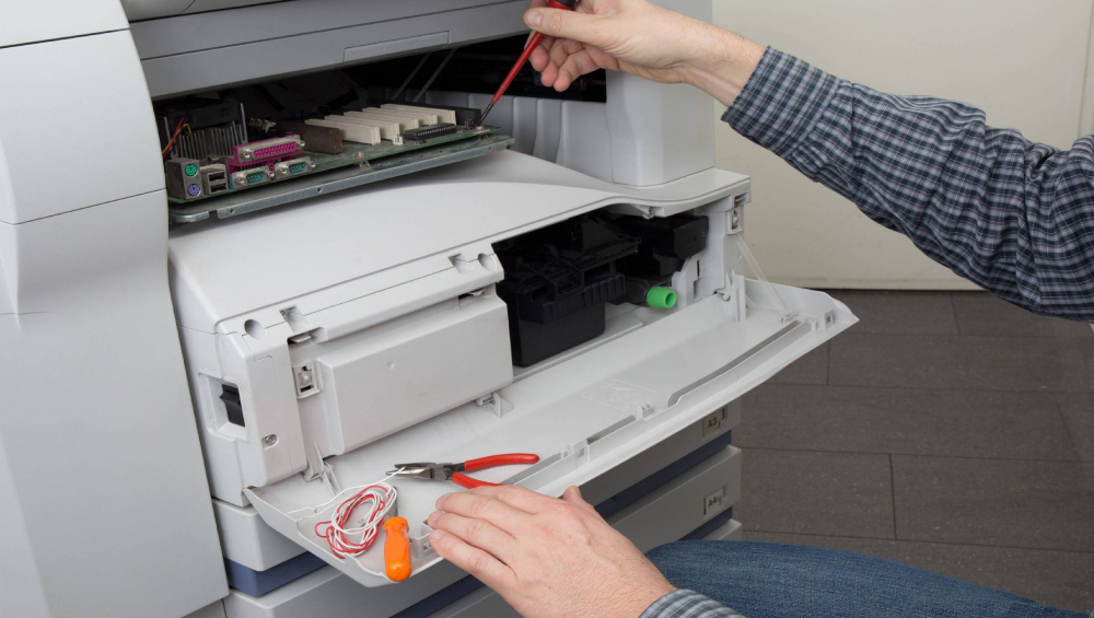 Dấu Hiệu Máy Photocopy Cần Sửa Chữa và Cách Xử Lý Ban Đầu